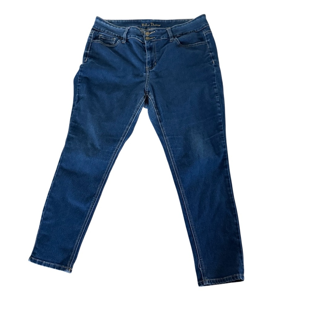 Stylish Women's Blue Skinny Jeans
